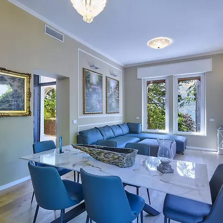 Velia With Air Conditioning And Private Pool Vila *